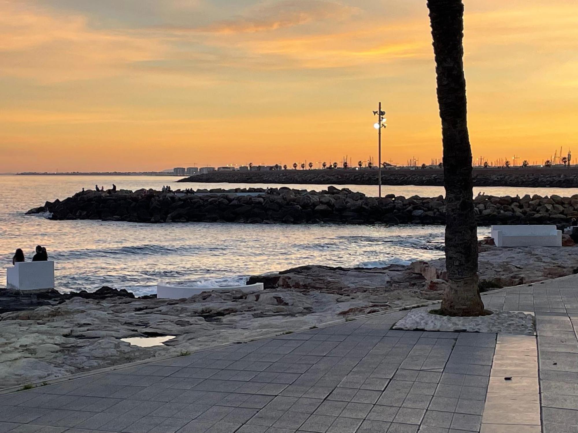 Superior La Playa! 3 Bedrooms! 2 Baths! Air Condition! Side Sea View! Torrevieja Bagian luar foto