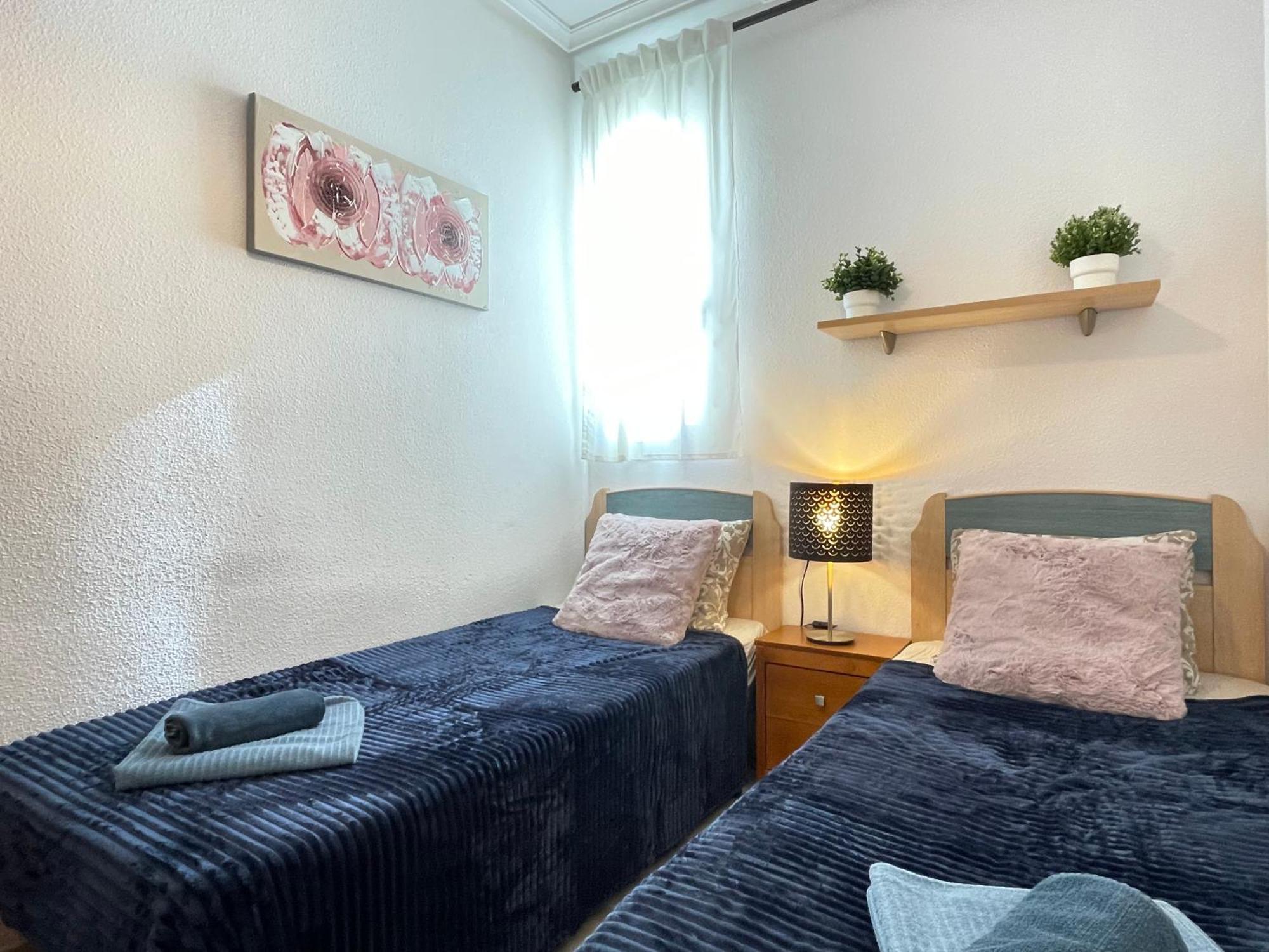 Superior La Playa! 3 Bedrooms! 2 Baths! Air Condition! Side Sea View! Torrevieja Bagian luar foto
